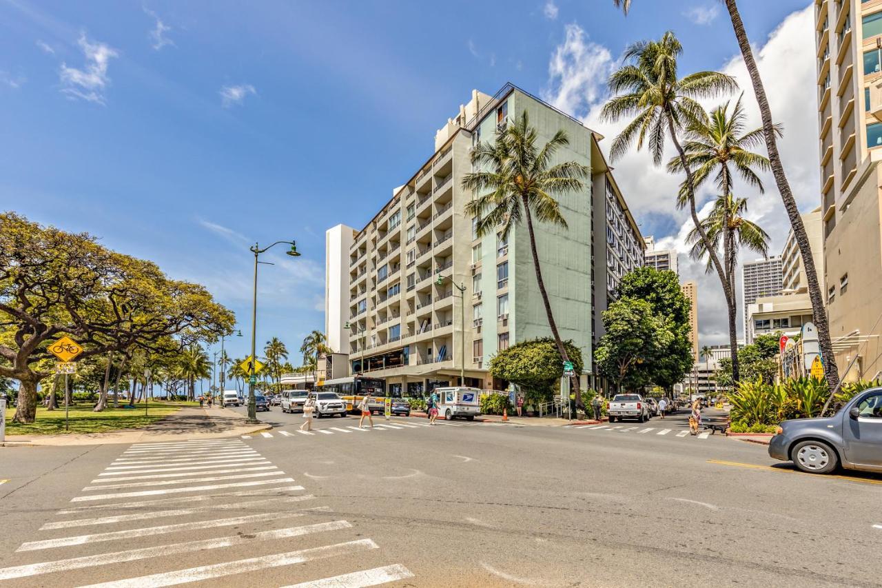 Inviting Waikiki Grand Hotel Room One Block To Beach! Honolulu Eksteriør billede